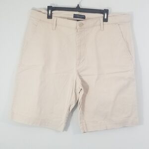 US Polo Assn Bermuda Khaki Shorts. Activate Stretch Line. Waist 40" Inseam 11".